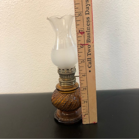 Vintage Miniature Amber Hobnail Glass Oil Lamp 8” - Picture 6 of 6